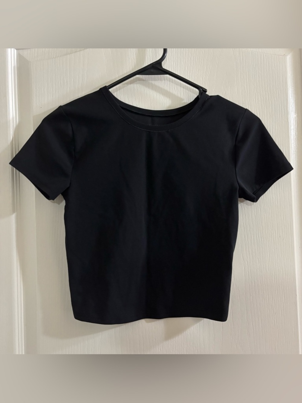 Athleta Black Short Sleeve Crewneck Women's Tee